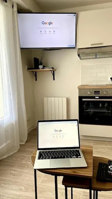 Apartment Le Terrabreizh, T2 Cosy Et Confort Avec Parking Prive, Balcon Et Fibre Lorient
