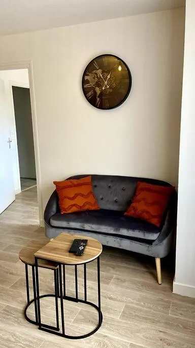 Le Terrabreizh, T2 Cosy Et Confort Avec Parking Prive, Balcon Et Fibre Lorient Apartment